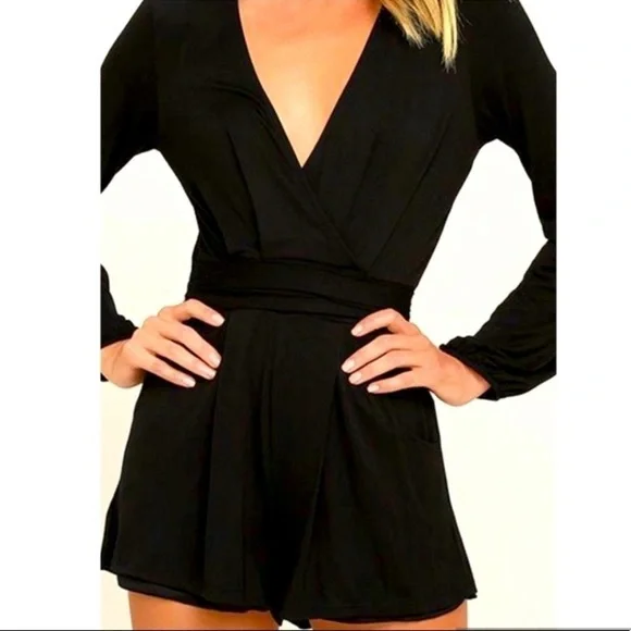 SILENCE + NOISE Long Sleeve Romper - Picture 2 of 9